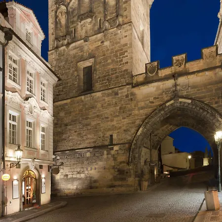Pod Vezi 4* Praga