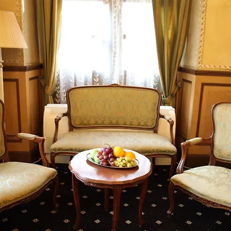 Pod Vezi 4* Praga