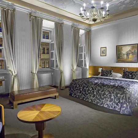 Pod Vezi 4* Praga