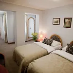 Pod Věží Hotel 4*