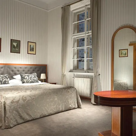 Hotel Pod Vezi 4*