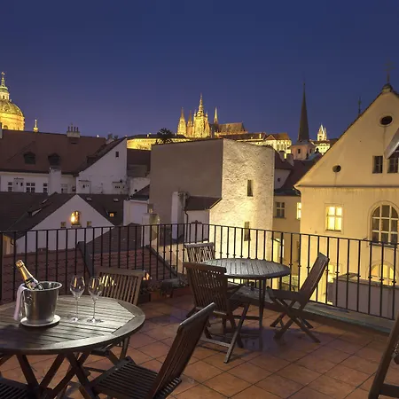 Pod Věží Hotel 4*