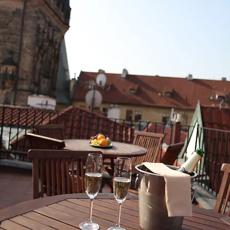 Pod Věží Hotel 4*