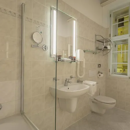 Hotel Pod Vezi 4*
