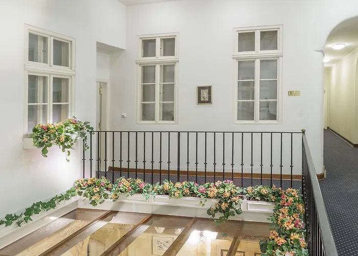 Hotel Pod Věží 4*