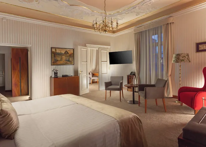 Pod Věží Hotel 4*