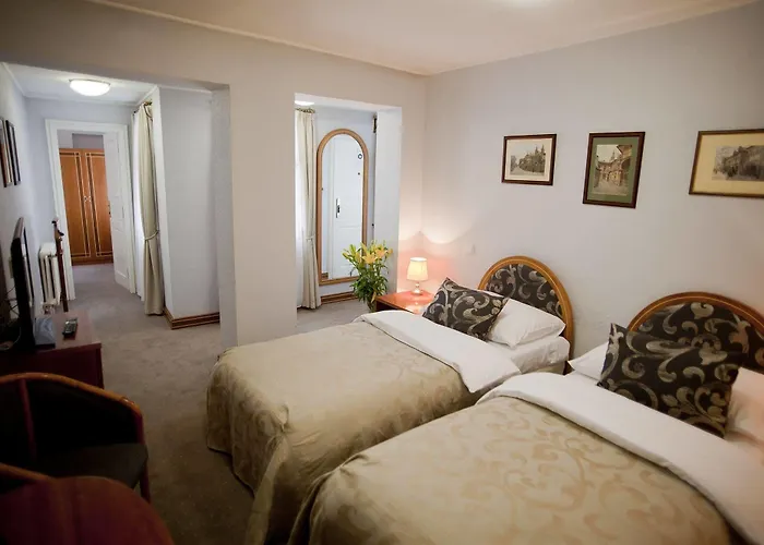 Pod Věží Hotel 4*